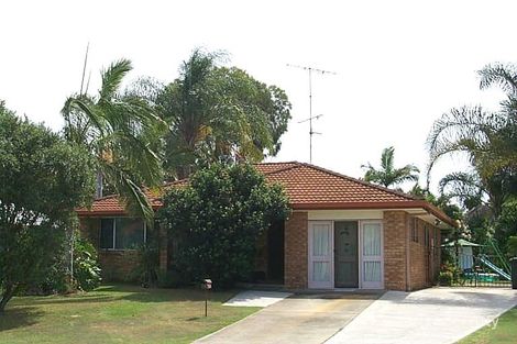 27 Rumrunner St, Mermaid Waters, QLD 4218