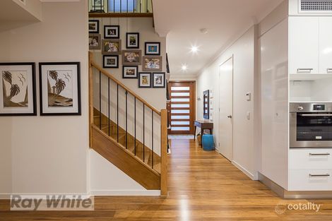Property photo of 16/10-12 Bainbridge Street Ormiston QLD 4160