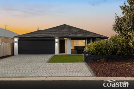 Property photo of 32 Coffs Bend Secret Harbour WA 6173