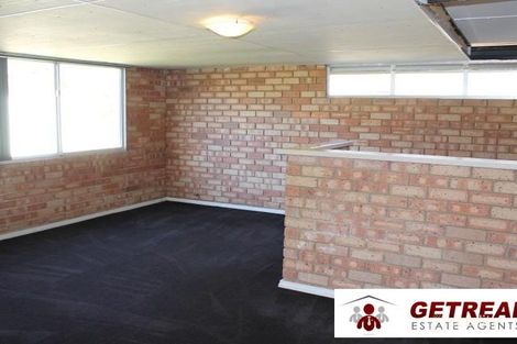 Property photo of 7 Edinburgh Road Forrestfield WA 6058