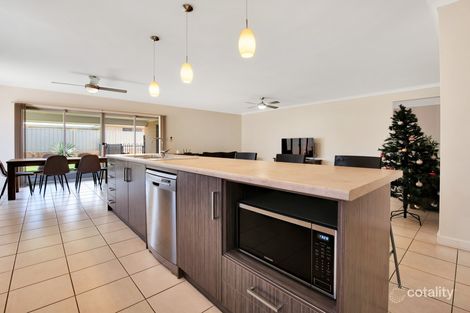 Property photo of 7 Beachcomber Hill Glenfield WA 6532