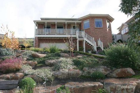 Property photo of 20 Primula Boulevard Gowanbrae VIC 3043