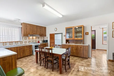 Property photo of 31 Carter Avenue Werribee VIC 3030