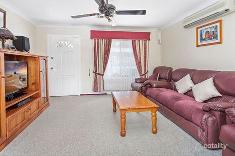 Property photo of 3 Hogarth Avenue Mount Warrigal NSW 2528