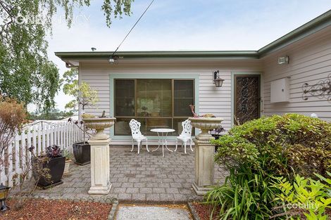 Property photo of 8 Wattle Place Emu Heights TAS 7320