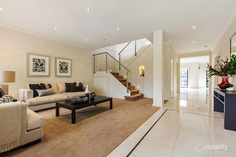 Property photo of 10 Reckless Lane Mordialloc VIC 3195