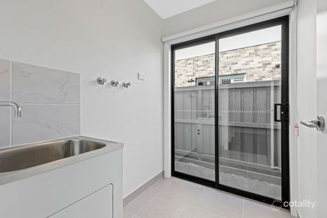 Property photo of 16 Theatre Circuit Clyde North VIC 3978