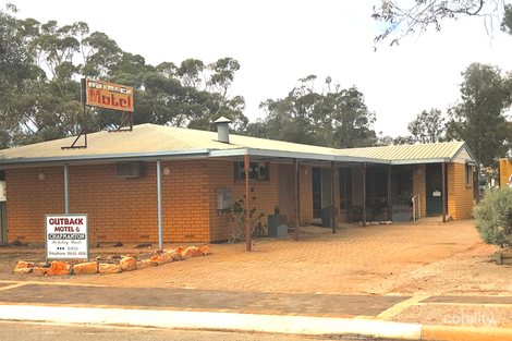 1 Wilpena Rd, Hawker, SA 5434