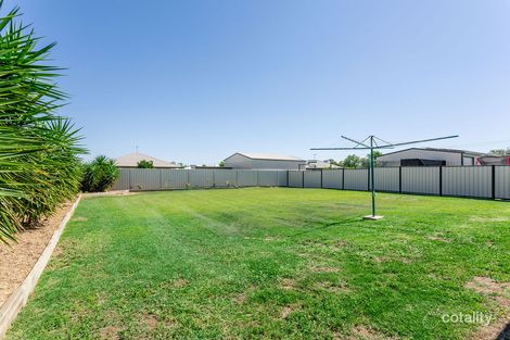 Property photo of 77 Mayfair Drive Emerald QLD 4720