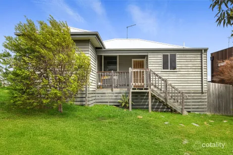 Property photo of 2 Wave Street Kilcunda VIC 3995