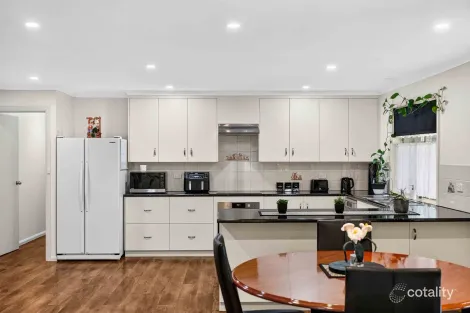 Property photo of 18 Candy Road Happy Valley SA 5159