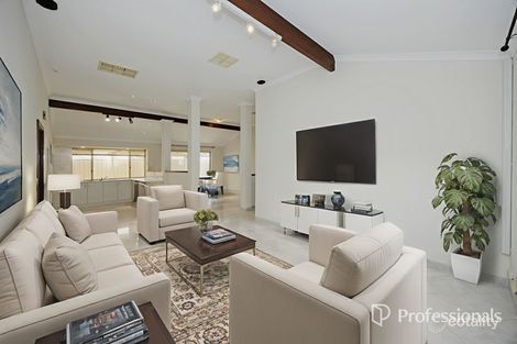 Property photo of 12 Peterborough Drive Currambine WA 6028