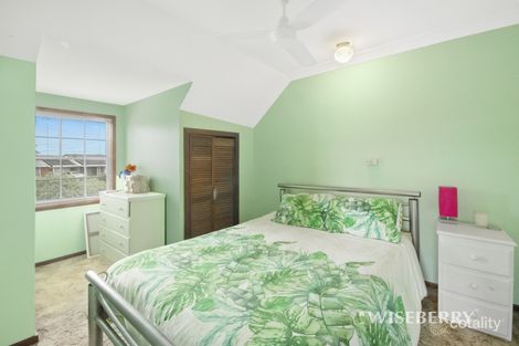 Property photo of 2 Battinga Close Taree NSW 2430