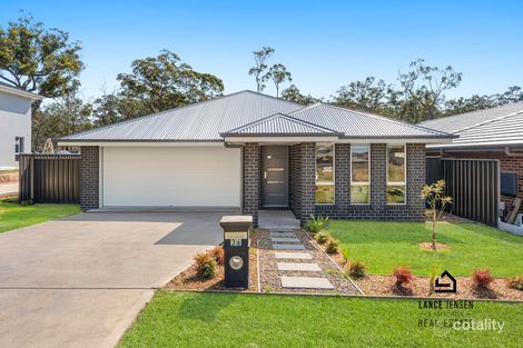 36 Fred Avery Dr, Buttaba, NSW 2283