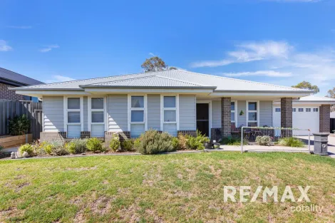 Property photo of 13 Cuttle Court Junee NSW 2663