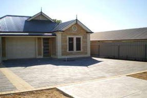 72 Newton Rd, Campbelltown, SA 5074