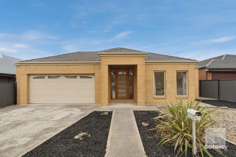 10 Inverness Ave, Derrimut, VIC 3026