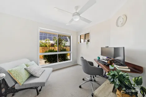 Property photo of 2/19 Victor Street Birkdale QLD 4159