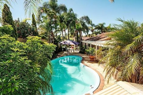 Property photo of 6 Capill Corner Leeming WA 6149