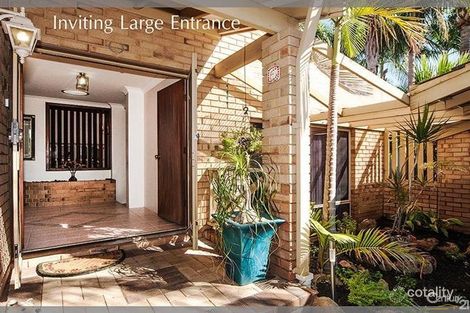 Property photo of 6 Capill Corner Leeming WA 6149