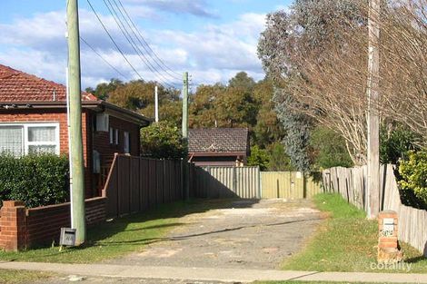 90a Lansdowne Rd, Canley Vale, NSW 2166