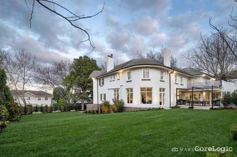 Property photo of 9 Linlithgow Road Toorak VIC 3142