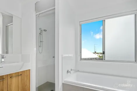 Property photo of 163 Baringa Drive Baringa QLD 4551