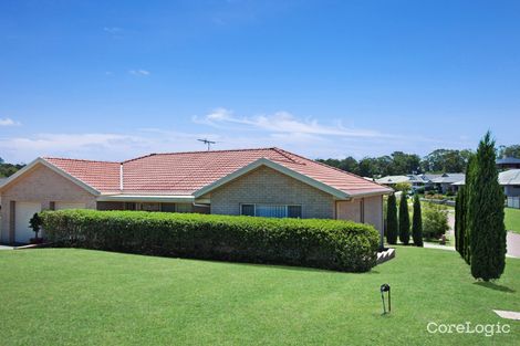 Property photo of 2 Amber Grove Bolwarra Heights NSW 2320