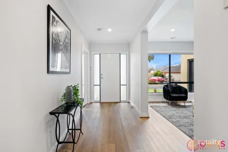 Property photo of 9 Moonlight Place Tarneit VIC 3029