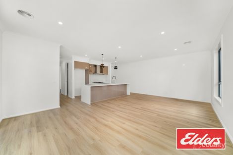 Property photo of 19 Ionica Loop Truganina VIC 3029