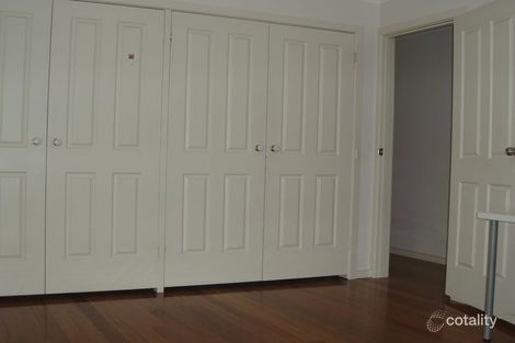 Property photo of 2/181 Highbury Road Burwood VIC 3125