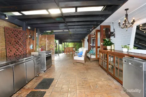 Property photo of 21 Newhaven Crescent Worongary QLD 4213