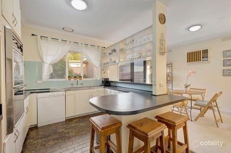 Property photo of 14 Jacana Avenue Templestowe Lower VIC 3107