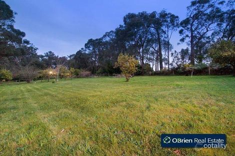 Property photo of 105 Macclesfield Road Emerald VIC 3782