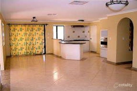 Property photo of 5 Lovatt Court Leeming WA 6149