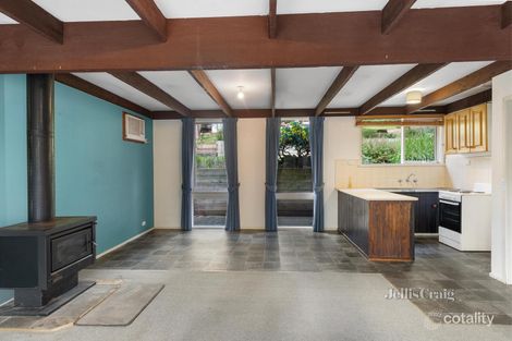 Property photo of 27 Haleys Gully Road Hurstbridge VIC 3099