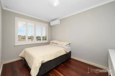 Property photo of 22 Ahern Street Hamilton Hill WA 6163