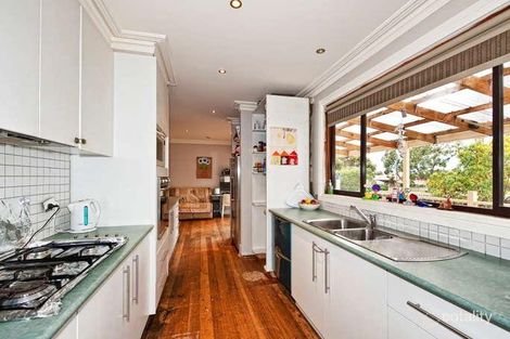Property photo of 19 Miller Street Sunbury VIC 3429