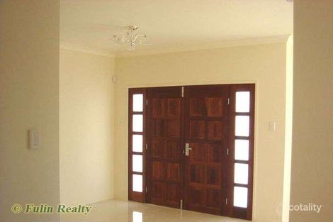 Property photo of 12 Avonlea Place Eight Mile Plains QLD 4113