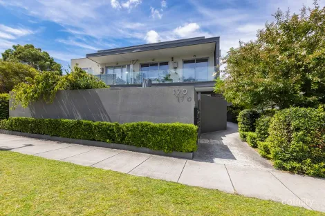 Property photo of 103/170 East Boundary Road Bentleigh East VIC 3165
