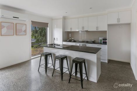 Property photo of 3 Gibson Court Carrum Downs VIC 3201