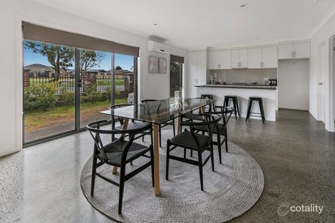 Property photo of 3 Gibson Court Carrum Downs VIC 3201