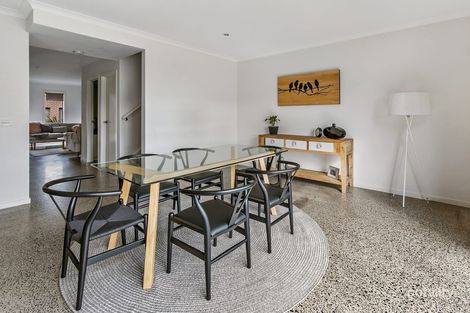 Property photo of 3 Gibson Court Carrum Downs VIC 3201