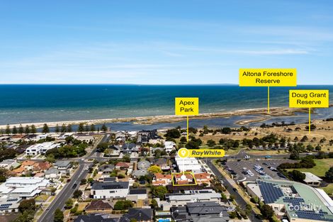 Property photo of 2/2 Wilga Avenue Altona VIC 3018