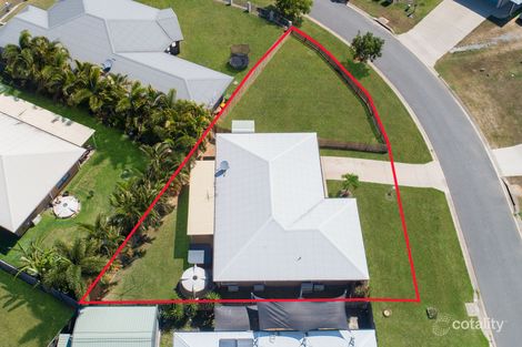 Property photo of 32 Jasmine Drive Blacks Beach QLD 4740