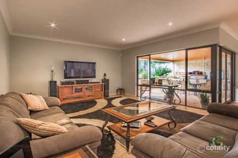 Property photo of 10 Halse Crescent Melville WA 6156