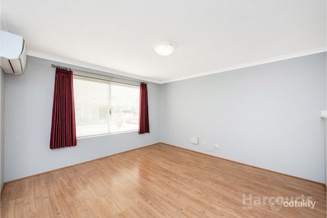 Property photo of 57 Leisure Way Halls Head WA 6210