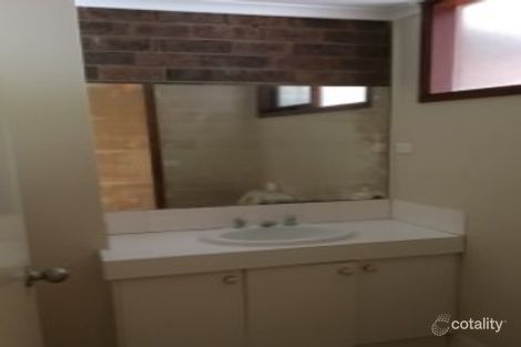 Property photo of 43 Rowe Place Phillip ACT 2606