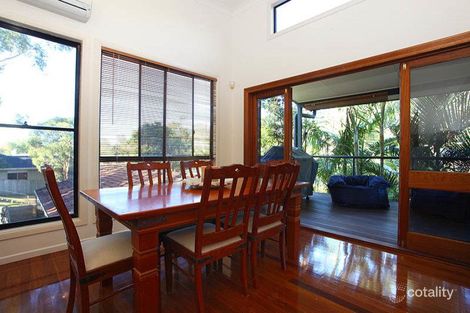 Property photo of 17 Kalamunda Close Elanora QLD 4221