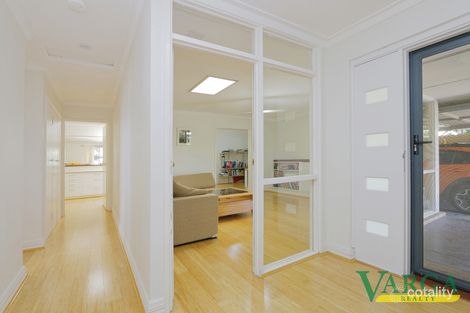 Property photo of 7 Hendon Place Wilson WA 6107
